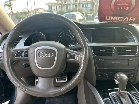 Audi A5 Coupe 2.7 V6 tdi multitronic - Immagine 7