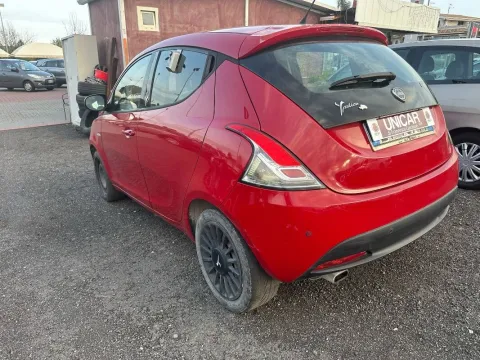 Lancia Ypsilon 1.2 8v Gold c/CL 69cv E6 - Immagine 6