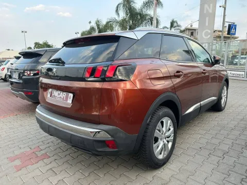 Peugeot 3008 1.6 thp Allure s&s 165cv eat6 - Immagine 5