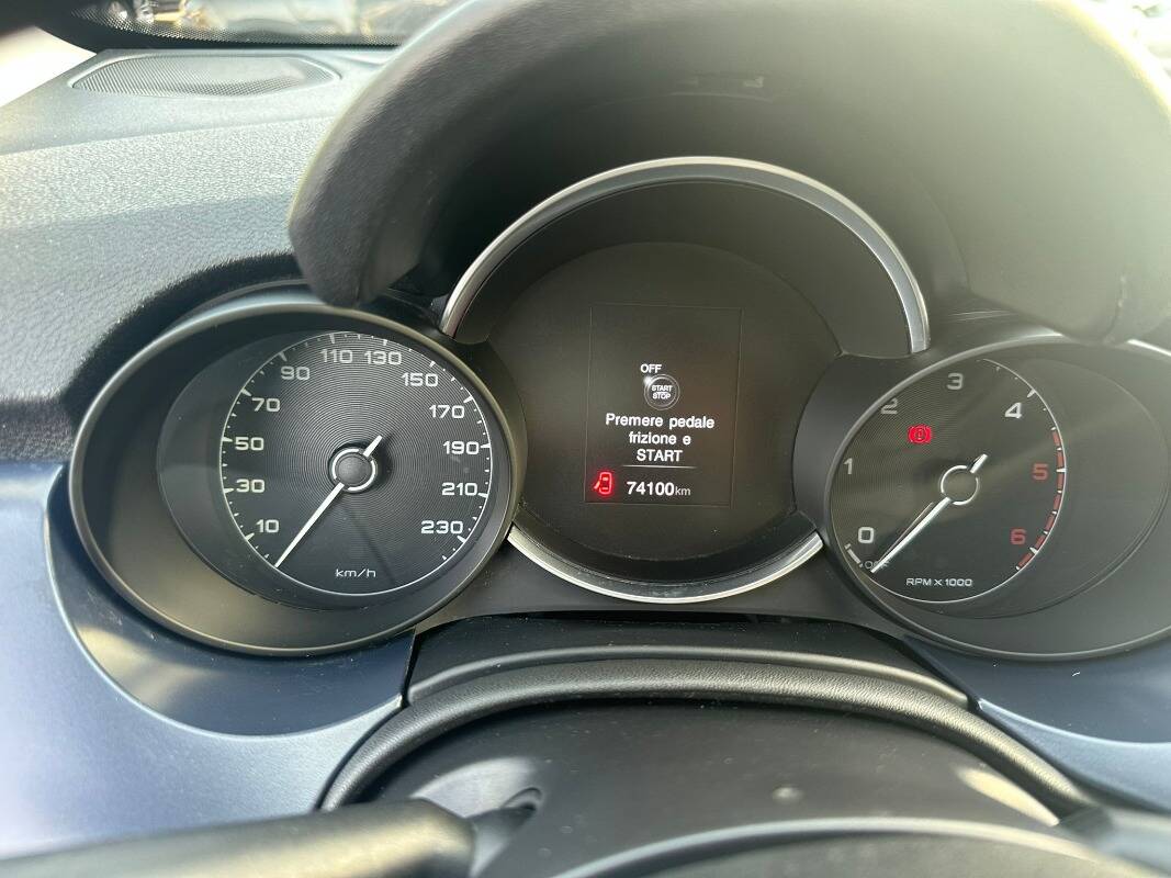 Fiat 500X 1.6 mjt Cross Plus 4x2 120cv my17 - Immagine 9