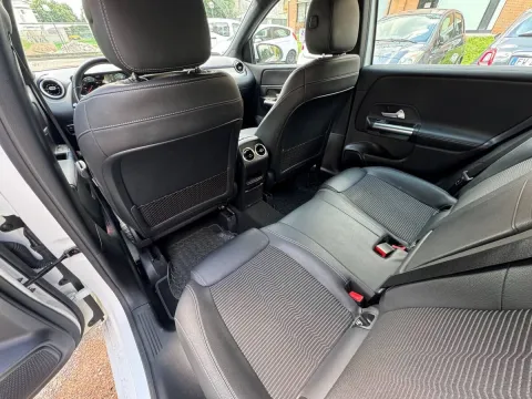 Mercedes B 180 d Premium auto - Immagine 28