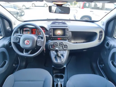Fiat Panda 1.0 firefly hybrid Cross s&s 70cv 5p.ti - Immagine 7