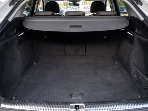 Audi Q5 Sportback 40 2.0 tdi mhev 12V Business Advanced quattro s-tronic - Immagine 28