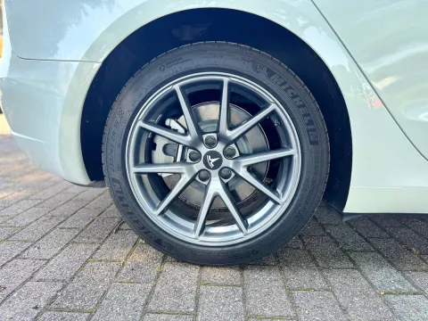 Tesla Model 3 Standard rwd Plus - Immagine 12