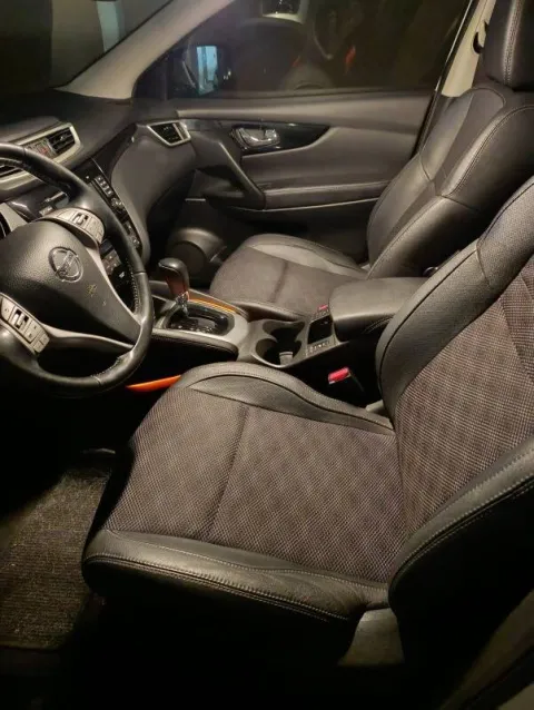 Nissan Qashqai 1.6 dci N-Connecta 2wd 130cv xtronic - Immagine 4