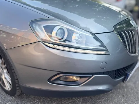 Lancia Delta 2.0 mjt Platino 165cv dpf - Immagine 14
