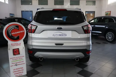 Ford Kuga 2.0 tdci Business s&s 2wd 120cv powershift my19.25 - Immagine 4