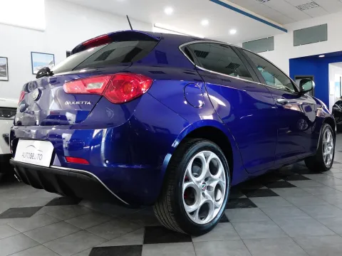 Alfa Romeo Giulietta 1.6 jtdm Sport 120cv my19 - Immagine 4