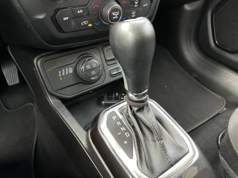 Jeep Renegade 1.3 t4 phev Limited 4xe at6 - Immagine 15