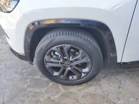 Jeep Compass 1.6 mjt 80 Anniversario 2wd 130cv - Immagine 19