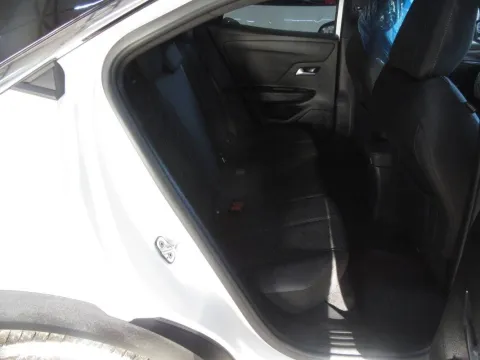 Opel Mokka 1.2 t Ultimate s&s 136cv - Immagine 10
