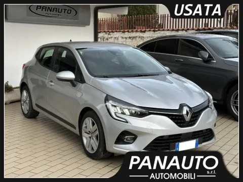 Renault Clio 1.0 tce Business 90cv my21 - Immagine 1