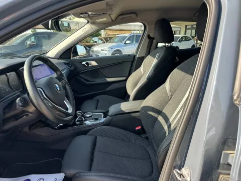 BMW 120d xdrive Msport auto - Immagine 11