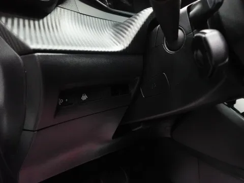 Peugeot 208 1.2 puretech Allure Pack s&s 100cv eat8 - Immagine 23