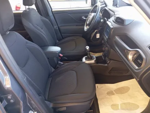 Jeep Renegade 1.6 mjt Limited 2wd 130cv - Immagine 12