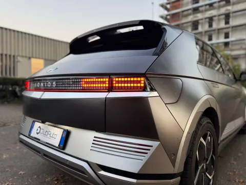 Hyundai Ioniq 5 77,4 kWh Evolution Smart Design Pack rwd - Immagine 15