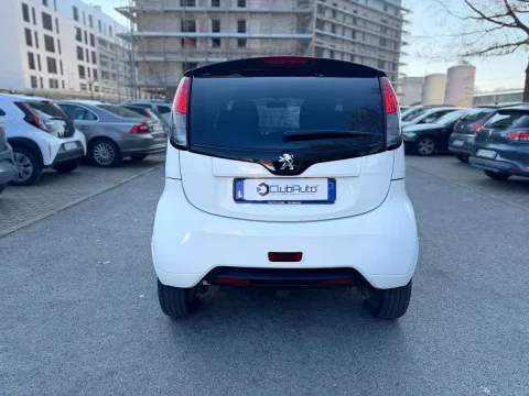 Peugeot iOn Active 49kW my13 - Immagine 6