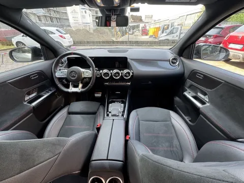 Mercedes GLA AMG 35 Race Edition 4matic auto - Immagine 12