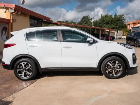 Kia Sportage 1.6 crdi mhev Business Class 2wd 136cv dct - Immagine 8