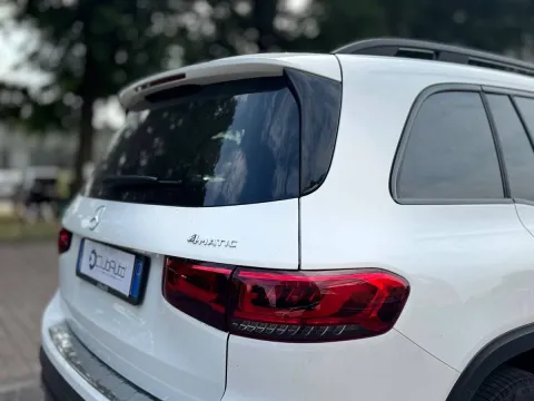 Mercedes GLB 200 d AMG Line Premium 4matic auto - Immagine 20