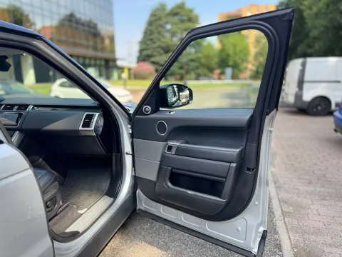 Land Rover Range Rover Sport 3.0 sdV6 HSE Dynamic 249cv auto my19 - Immagine 24