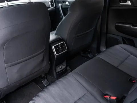 Kia Sportage 1.6 crdi mhev Business Class 2wd 136cv dct - Immagine 27