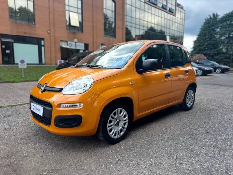 Fiat Panda 1.2 Lounge s&s 69cv my19 - Immagine 1