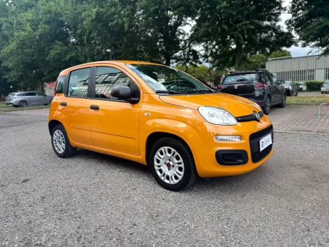 Fiat Panda 1.2 Lounge s&s 69cv my19 - Immagine 3