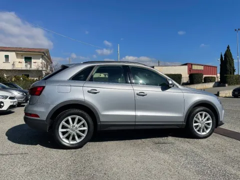Audi Q3 2.0 tdi Business 120cv - Immagine 7