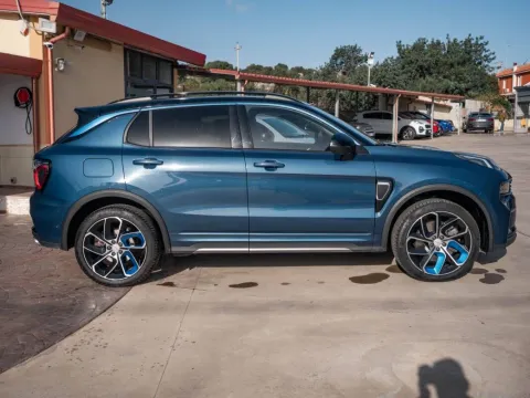 Lynk & Co 01 1.5 td phev auto - Immagine 8