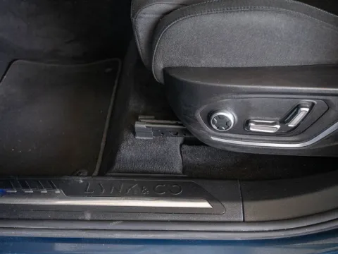 Lynk & Co 01 1.5 td phev auto - Immagine 18