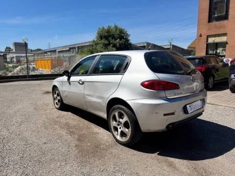 Alfa Romeo 147 5p 1.6 ts 16v Exclusive 120cv - Immagine 7