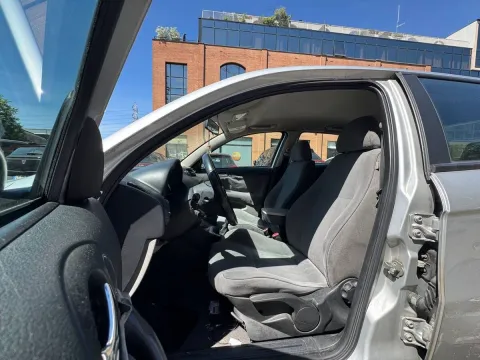 Alfa Romeo 147 5p 1.6 ts 16v Exclusive 120cv - Immagine 9