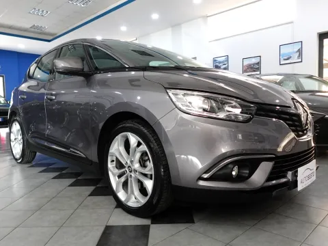 Renault Scenic 1.7 blue dci Business 120cv - Immagine 3
