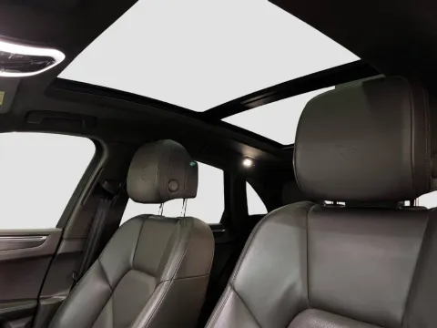 Porsche Macan 2.0 245cv pdk - Immagine 24
