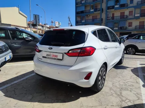 Ford Fiesta 5p 1.1 Titanium Gpl 75cv - Immagine 4