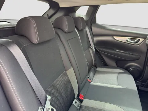 Nissan Qashqai 1.5 dci N-Connecta 110cv - Immagine 13