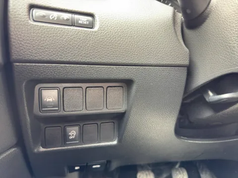Nissan Qashqai 1.5 dci N-Connecta 110cv - Immagine 20