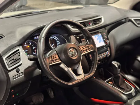 Nissan Qashqai 1.5 dci N-Connecta 115cv dct - Immagine 9