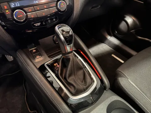 Nissan Qashqai 1.5 dci N-Connecta 115cv dct - Immagine 19