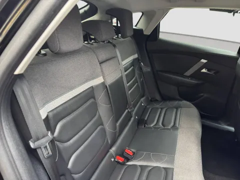 Citroen C4 1.2 puretech Shine s&s 130cv - Immagine 13