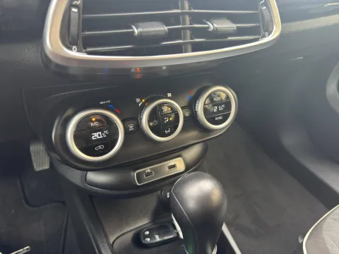 Fiat 500X 1.6 mjt Business 4x2 120cv dct - Immagine 19