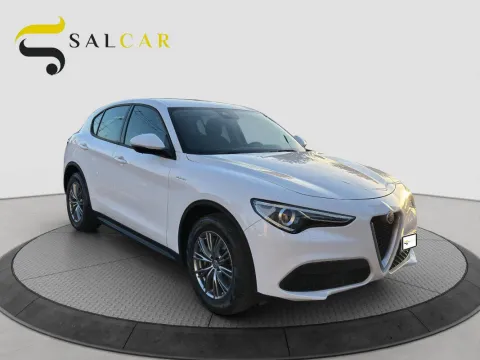 Alfa Romeo Stelvio 2.2 t Super rwd 160cv auto - Immagine 3