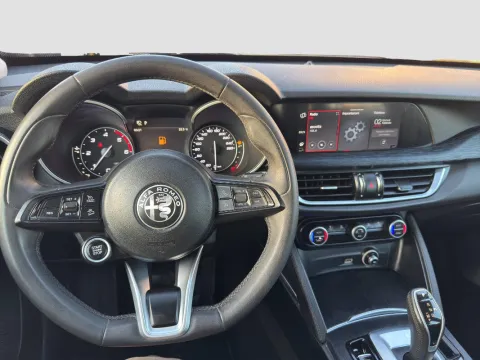 Alfa Romeo Stelvio 2.2 t Super rwd 160cv auto - Immagine 13