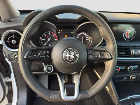 Alfa Romeo Stelvio 2.2 t Super rwd 160cv auto - Immagine 14