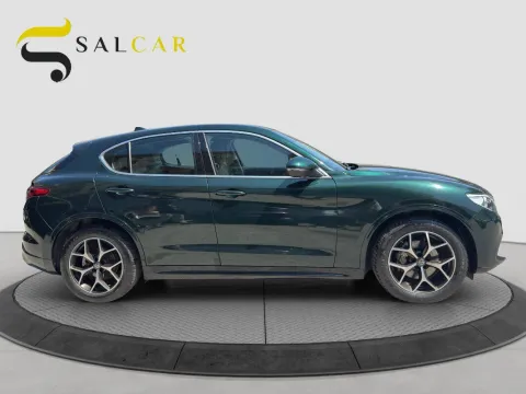 Alfa Romeo Stelvio 2.2 t Ti Q4 210cv auto - Immagine 5