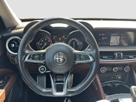 Alfa Romeo Stelvio 2.2 t Ti Q4 210cv auto - Immagine 13