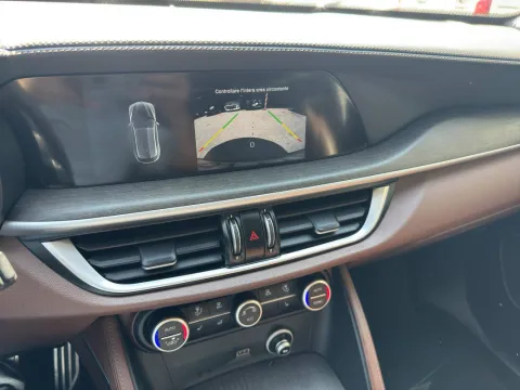 Alfa Romeo Stelvio 2.2 t Ti Q4 210cv auto - Immagine 18