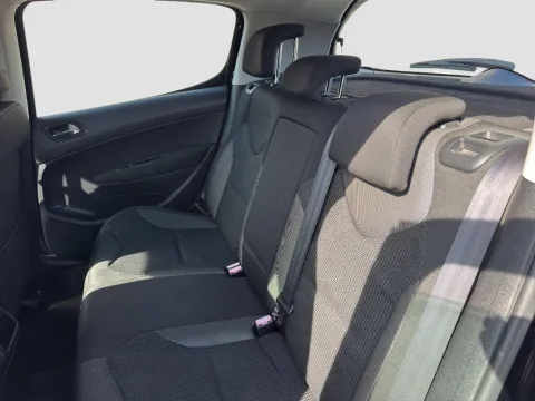 Peugeot 308 5p 1.6 hdi 8v Active fap - Immagine 11