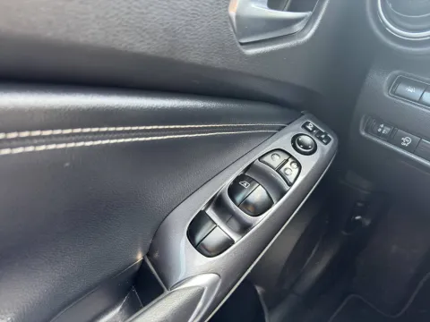 Nissan Juke 1.0 dig-t N-Connecta 114cv dct - Immagine 20